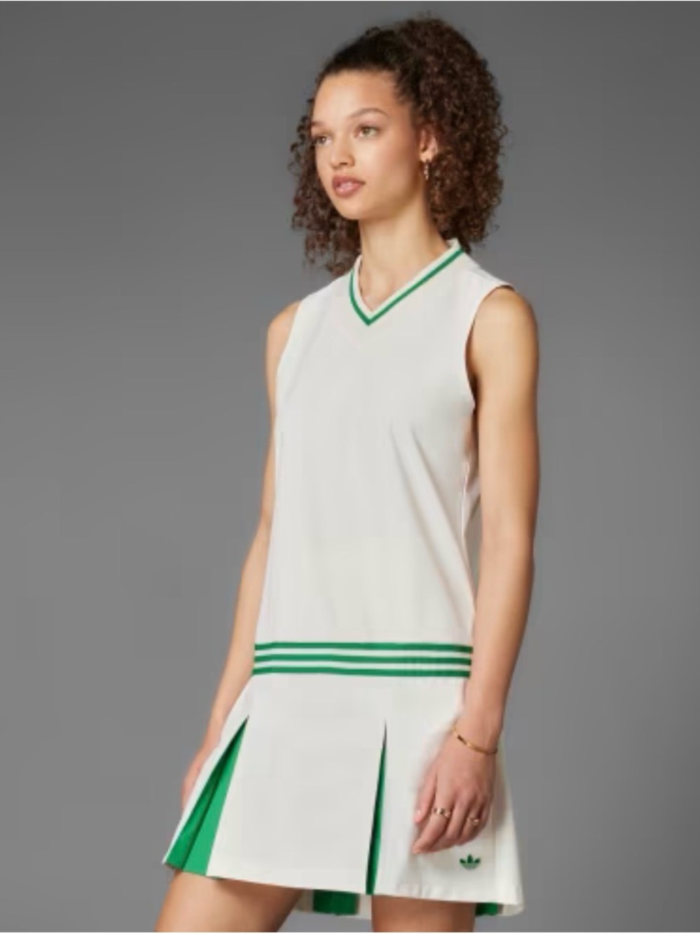 adidas Tennis Sleeveless V-Neck Pleated Dress White/Green Medium JF4997 Golf